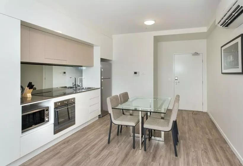 2 Bedrooms Apartment City View, Empire Apartment Hotel Rockhampton