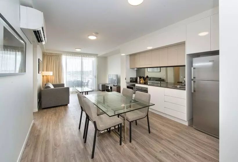 2 Bedrooms Apartment City View, Empire Apartment Hotel Rockhampton