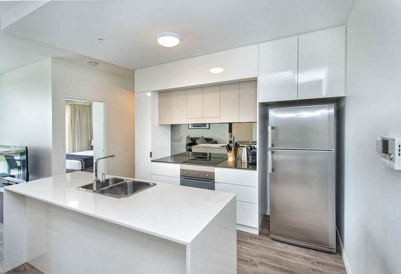 2 Bedrooms Apartment River View, Empire Apartment Hotel Rockhampton