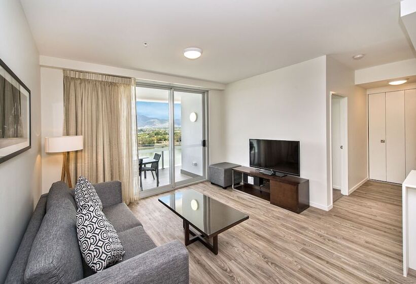 2 Bedrooms Apartment River View, Empire Apartment Hotel Rockhampton