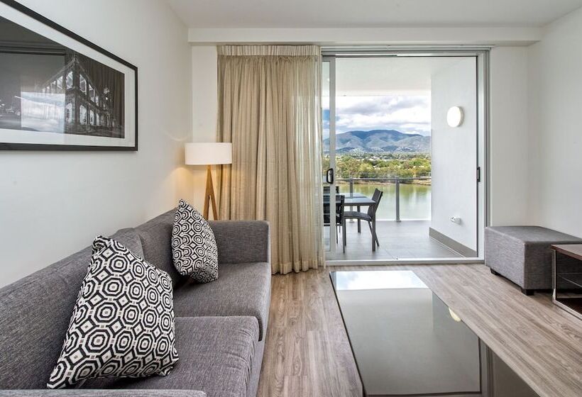 2 Bedrooms Apartment River View, Empire Apartment Hotel Rockhampton