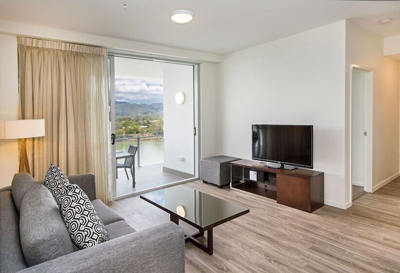 2 Bedrooms Apartment River View, Empire Apartment Hotel Rockhampton