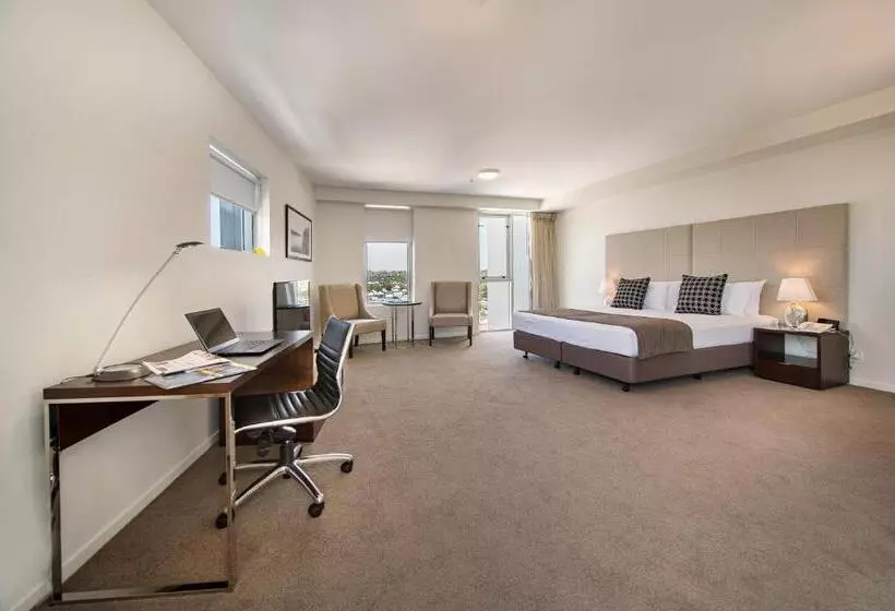 キングサイドベッドのスタンダードワンルーム, Empire Apartment Hotel Rockhampton