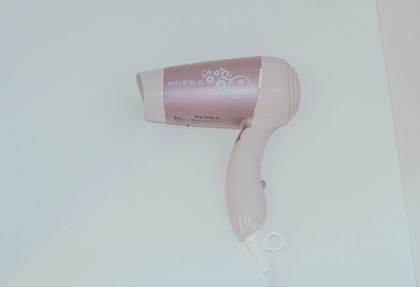 Camera Standard, Agios