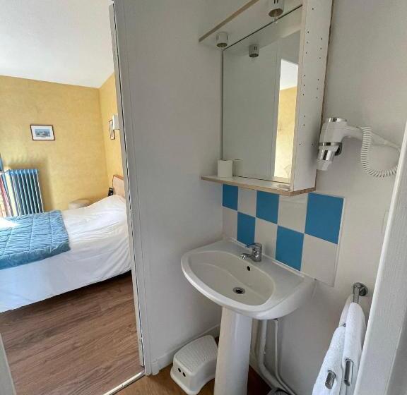 标准间带阳台, Contact Hôtel Le Saint Rémy   Chalon Sud