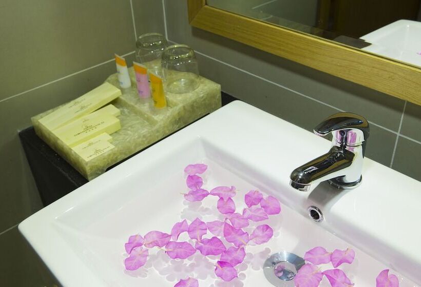 패밀리 룸 바다 전망, Dendro Gold