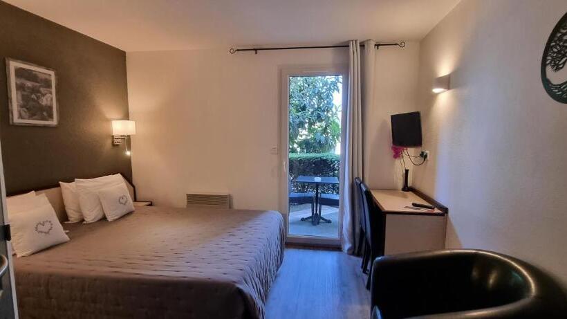 テラス付きスタンダードルーム, Le Pradet