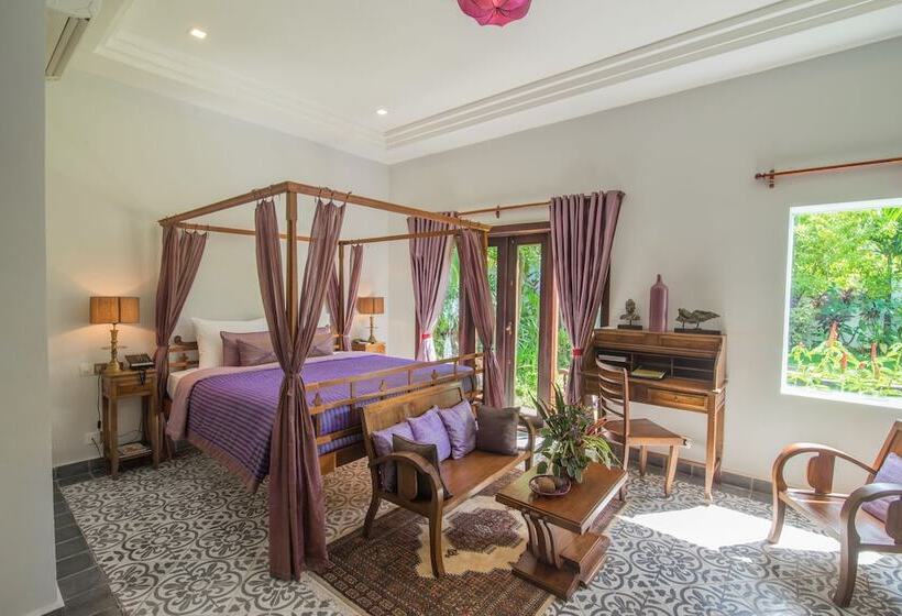 سوئیت رویال, Mane Boutique Hotel & Spa