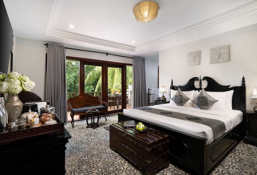 سوئیت رویال, Mane Boutique Hotel & Spa