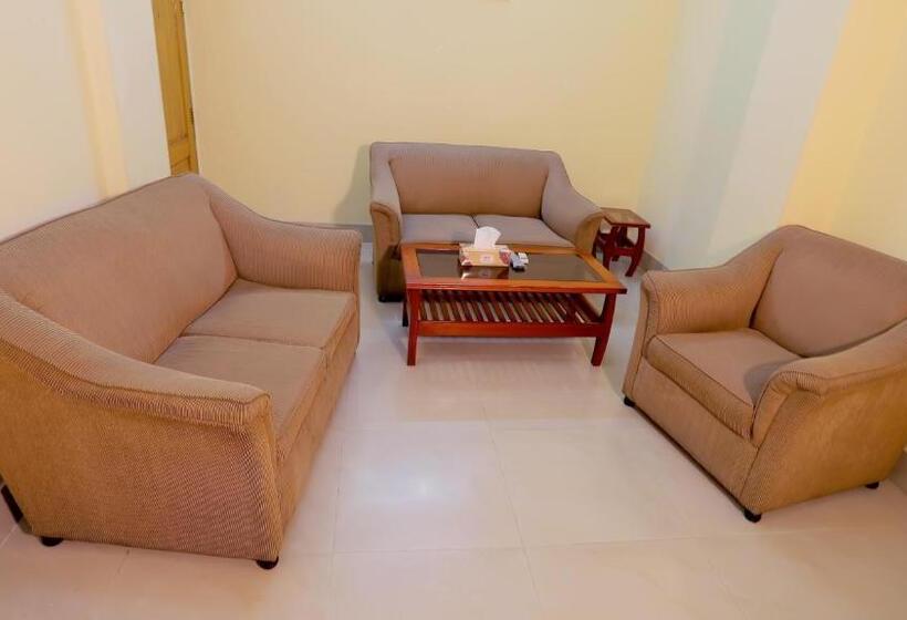 مجموعه ویستا شهر, Metro International