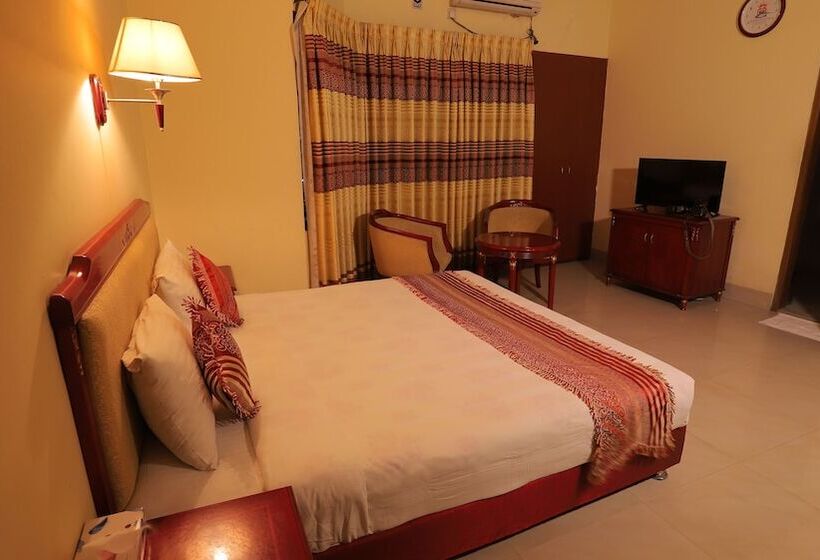 اتاق لوکس, Metro International