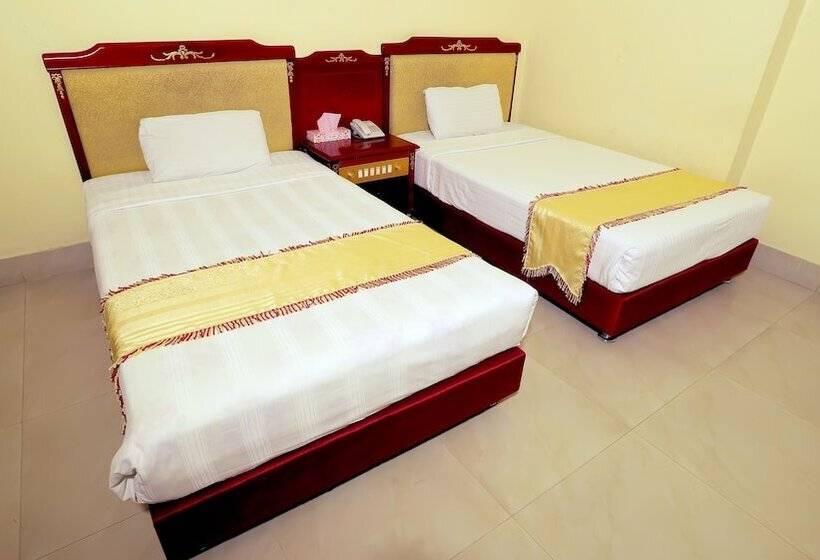 اتاق لوکس, Metro International