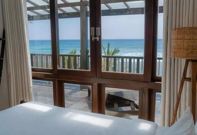 Deluxe Suite Sea View, Surf Station