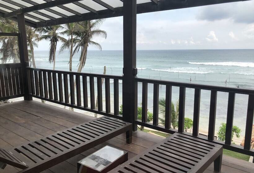 스위트, Surf Station