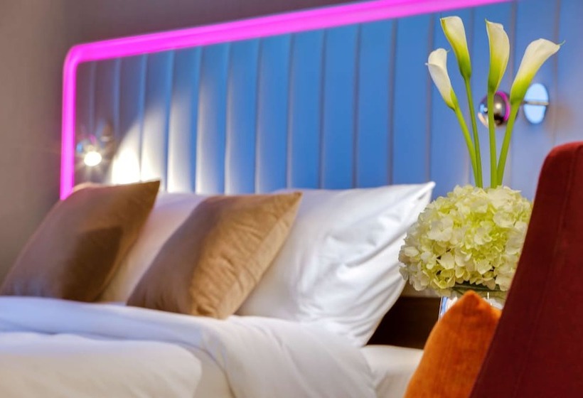 스탠다드 발코니 룸 바다 전망, Park Inn By Radisson Dammam