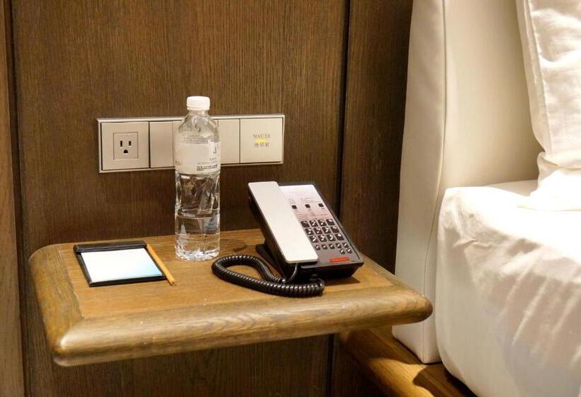 اتاق سوپریور, Royal Beitou