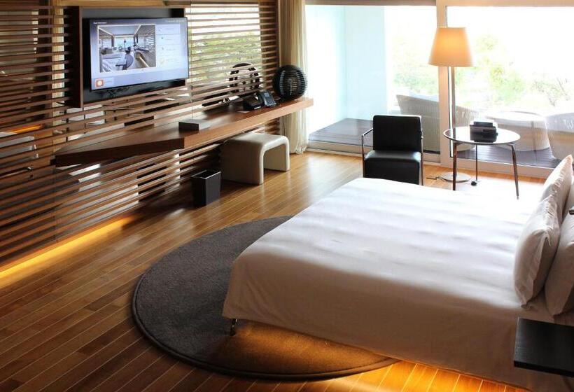 Junior Suite Klasyczny, The View Lugano