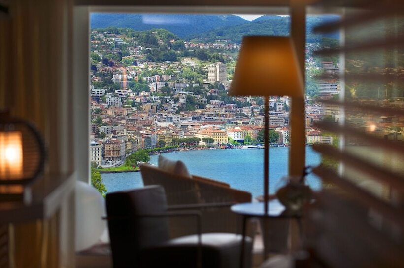 Junior Suite Klasyczny, The View Lugano