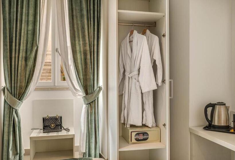 수피리어 룸, Trevi Palace