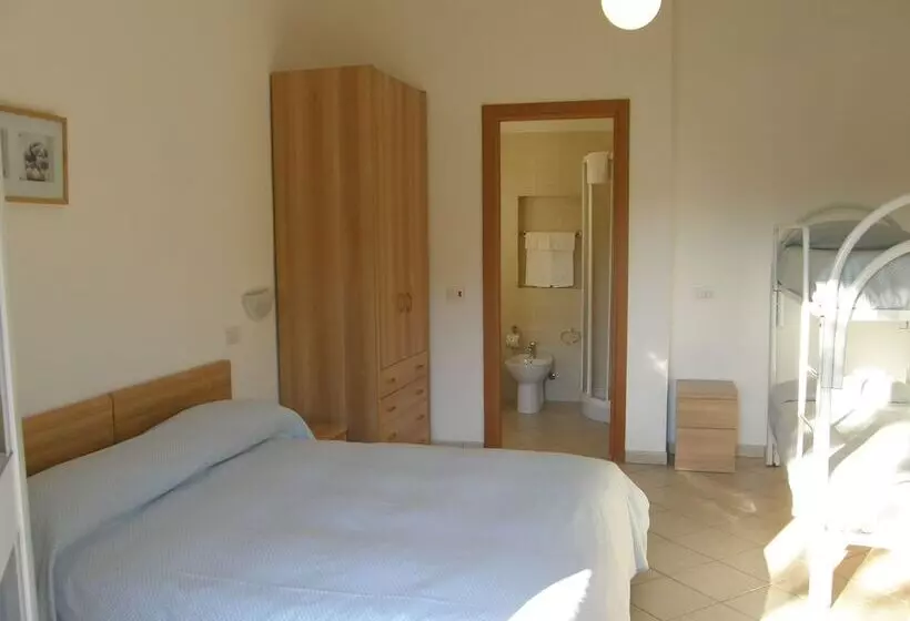 スタンダード４人部屋, Villa Wanda