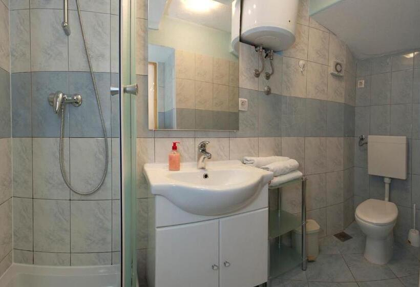 수피리어 룸, House Sandra