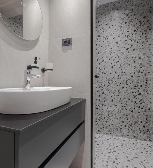 スーペリアールーム, Villa Miki