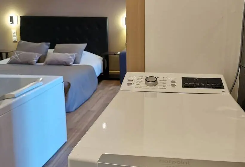 スタンダードスタジオ, Appart Hotel Spa Perpignan