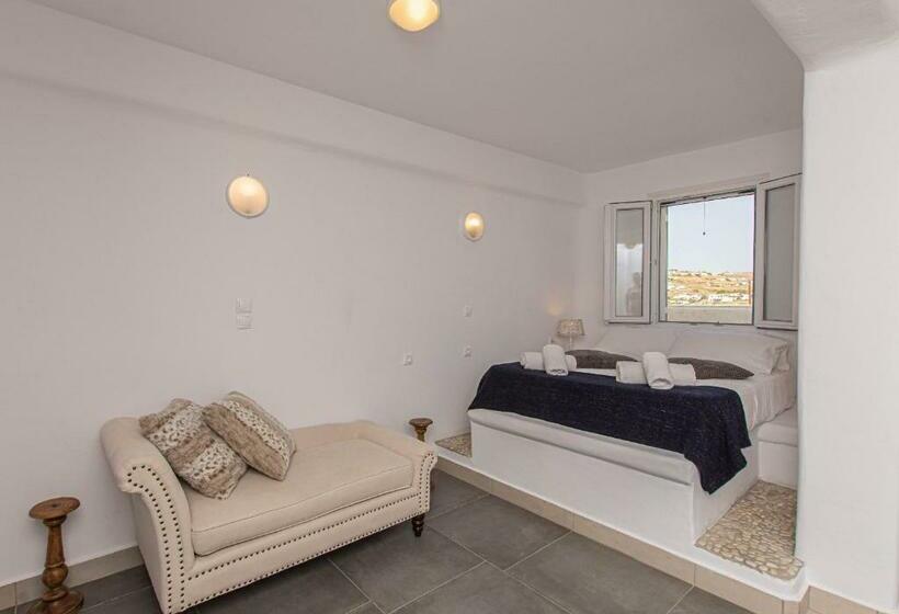 Трехместный Номер Комфорт, Bebis House