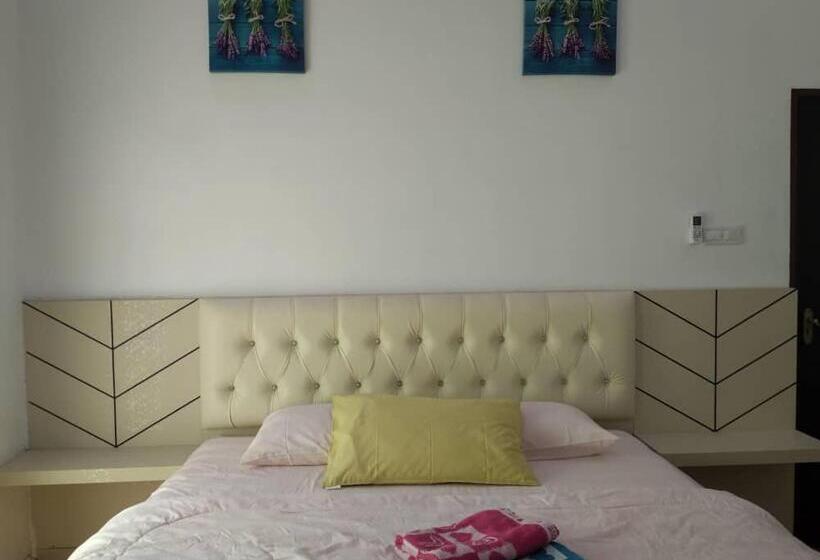 سوئیت با تخت بزرگ, Captain S Cabin Resort Naval Heritage