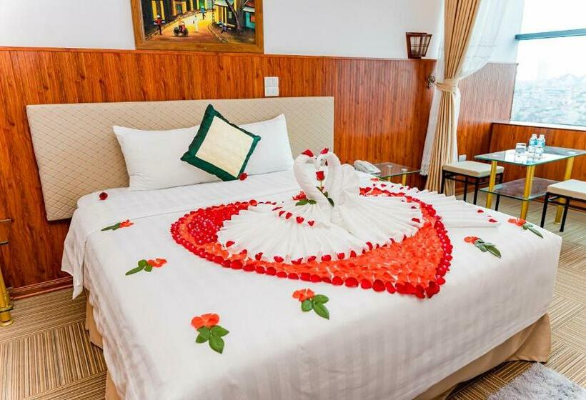 اتاق لوکس با تخت بزرگ, Binh An Nhien