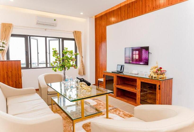 اتاق لوکس چهار تخته, Binh An Nhien