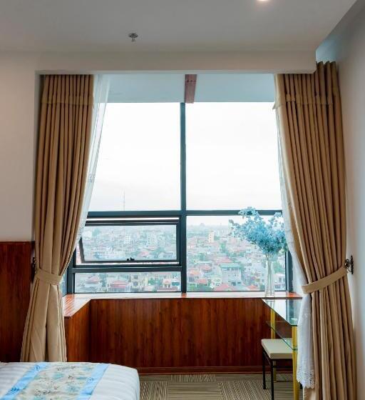 اتاق لوکس چهار تخته, Binh An Nhien