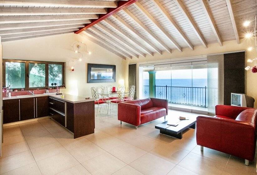 חדר פנטהאוז, Batelo   Adults Only