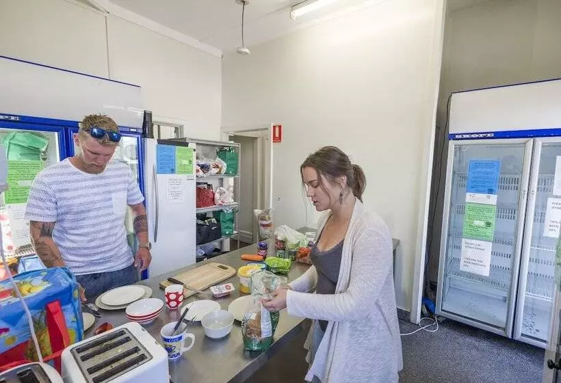 ルームシェアのワンベッド, Dolphin Retreat Bunbury   Hostel
