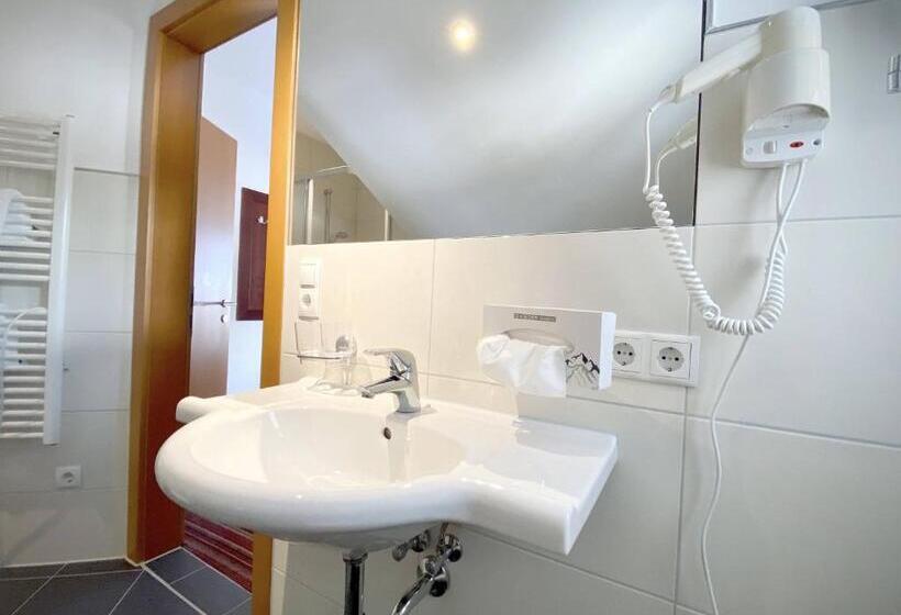 آپارتمان 2 خوابه, Garni Philipp