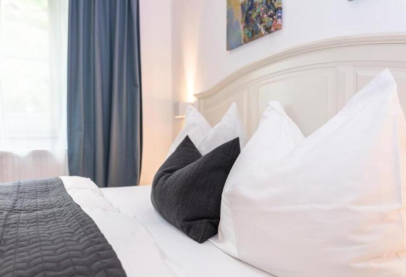 اتاق خانوادگی با چشمانداز کوه, Gasthof Andrelwirt Rauris