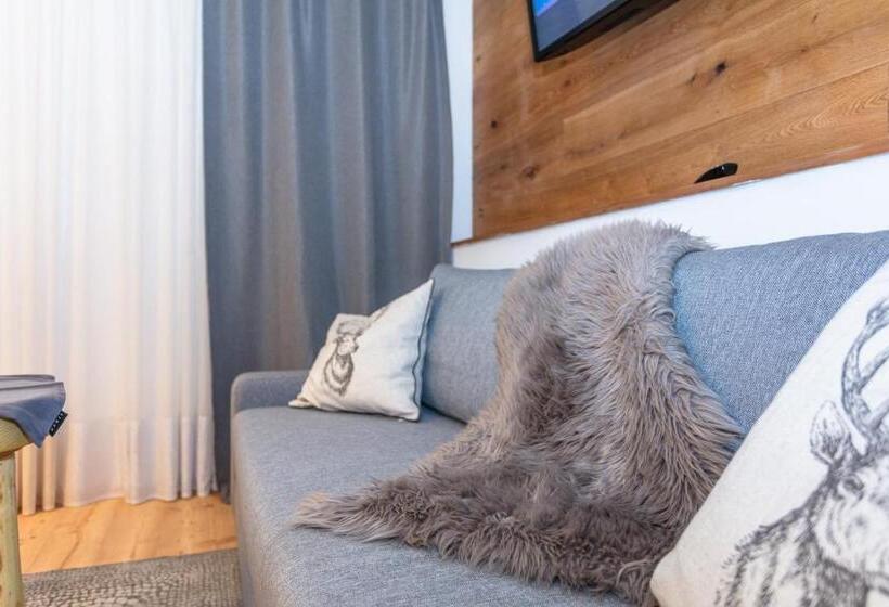 سوییت جونیور با بالکن, Gasthof Andrelwirt Rauris