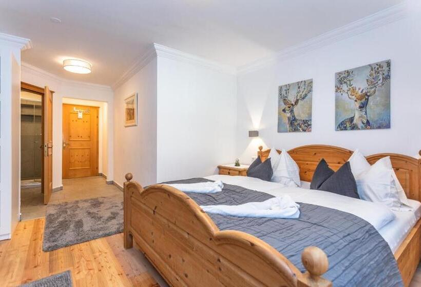 سوییت جونیور با بالکن, Gasthof Andrelwirt Rauris