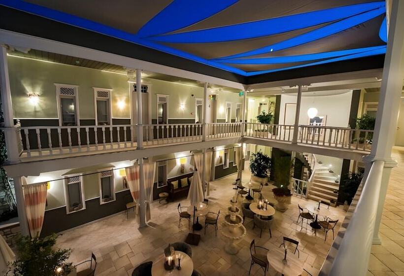 חדר סטנדרט, Marge