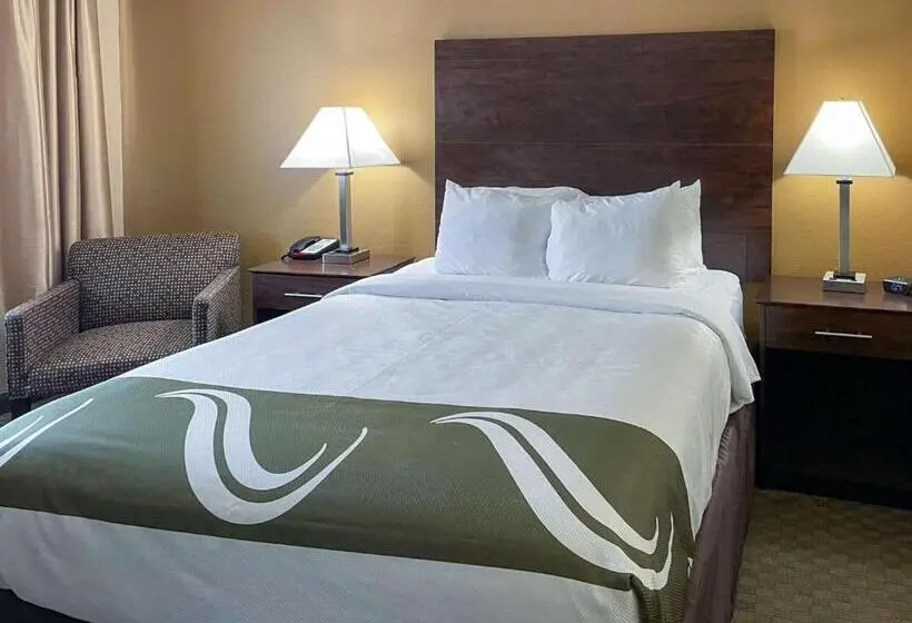 スタンダードルーム, Quality Inn Ontario