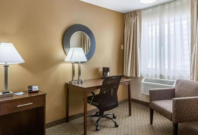 身障者適用スタンダードルーム, Quality Inn Ontario