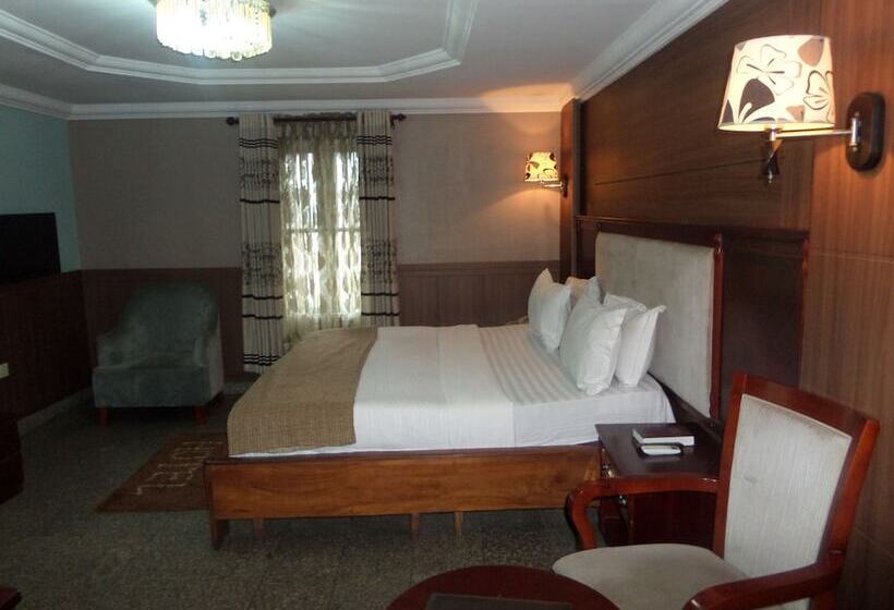 اتاق استاندارد, R&a City