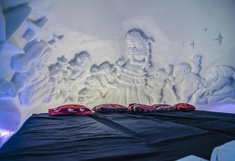 غرفة عائلية, Snowhotel Kirkenes