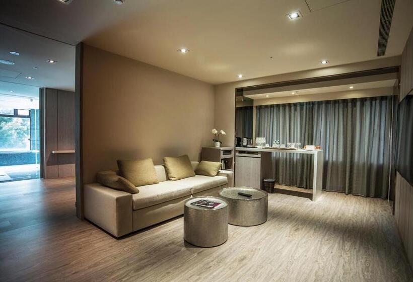 سوئیت پرزیدنت, The Gaia Hotel   Taipei