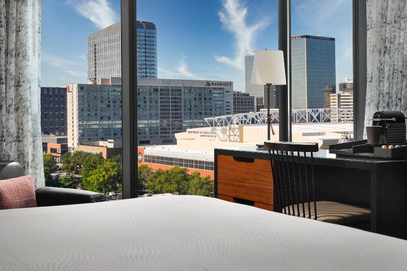 اتاق لوکس, V One Vogue