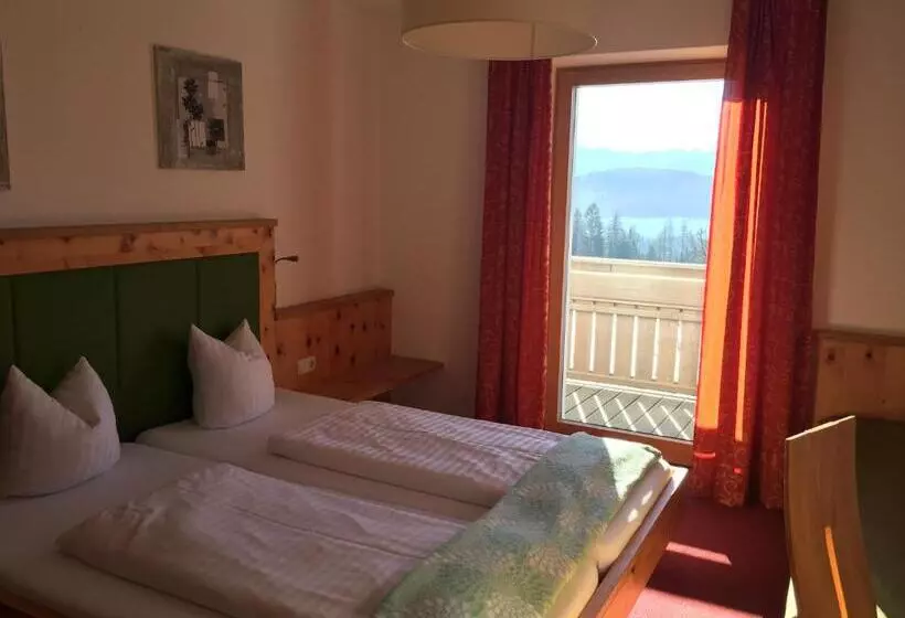اتاق استاندارد با بالکن, Zistelberghof