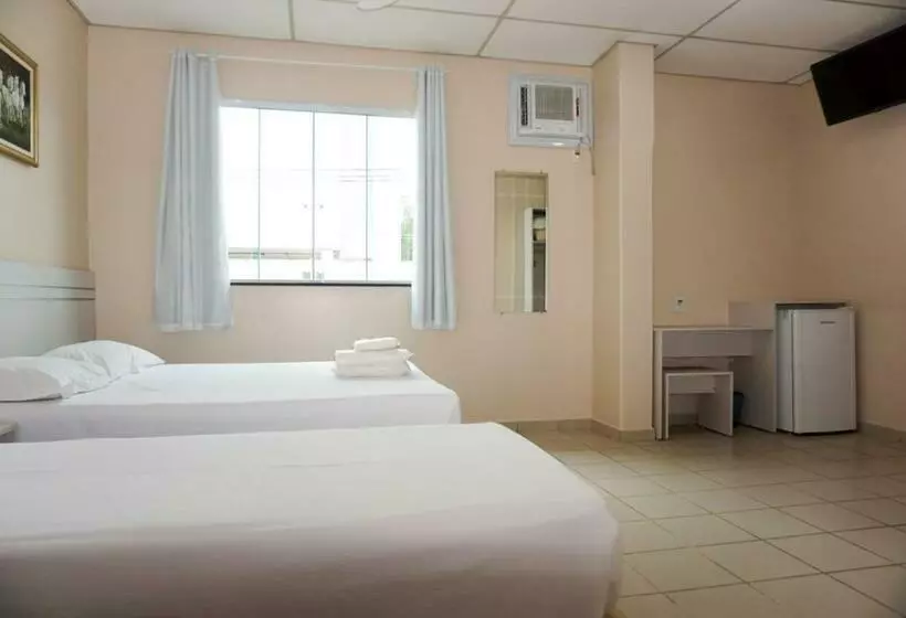 اتاق استاندارد سه نفره, Lord Hotel Camburi