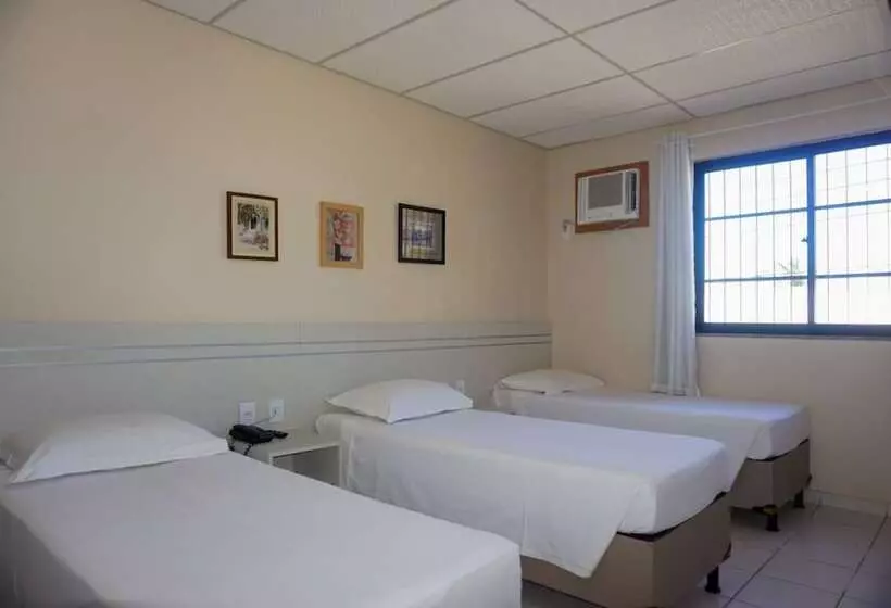 اتاق استاندارد سه نفره, Lord Hotel Camburi