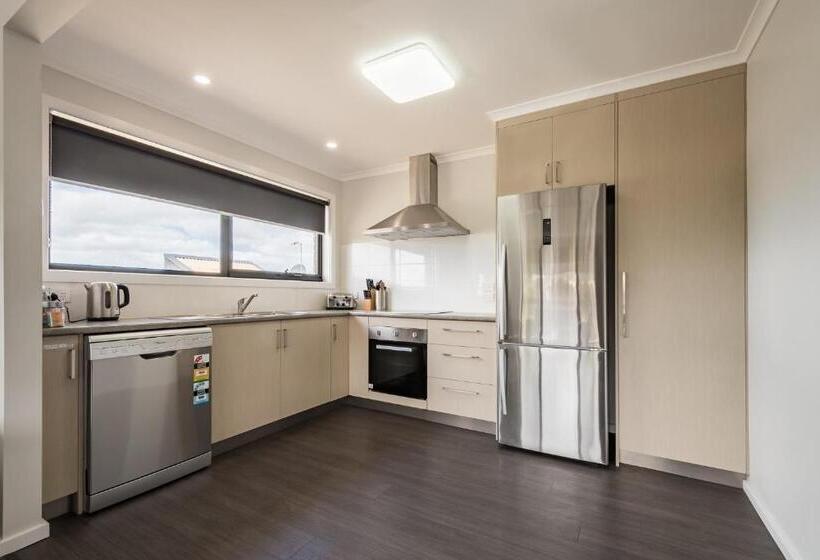 آپارتمان 3 خوابه, Seabrook