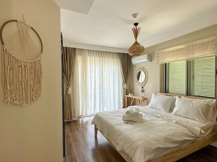 디럭스 룸, Ella Alaçatı Otel